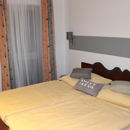 I.M.Apartments 42 M² Fuer 2 Personen Dusseldorf Bagian luar foto