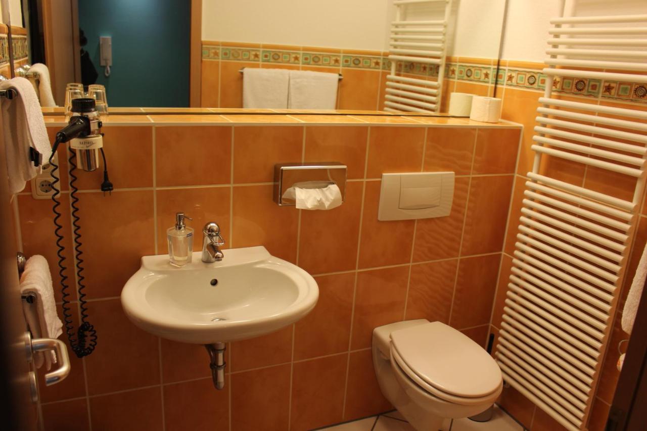 I.M.Apartments 42 M² Fuer 2 Personen Dusseldorf Bagian luar foto