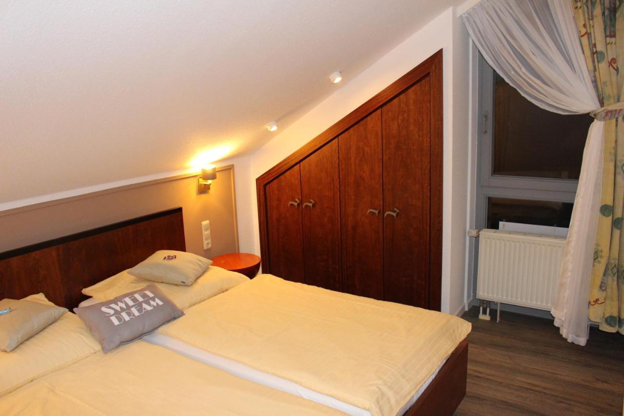 I.M.Apartments 42 M² Fuer 2 Personen Dusseldorf Bagian luar foto